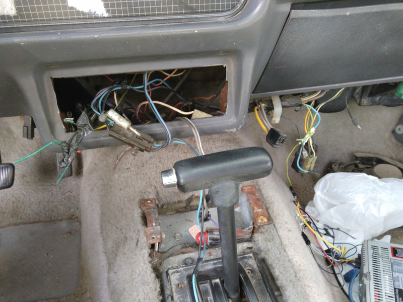 Illustration for article titled Gross looking worn Mustang center console